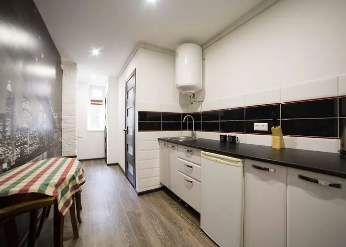 Staroievreiska 11 إلفيف